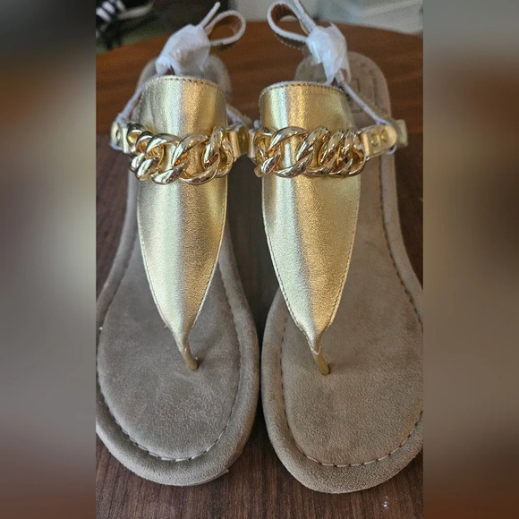 Mark Jenkins-Chain:Stylish 2 Wedge. Gold leather Size 9  NWOT - Picture 2 of 8